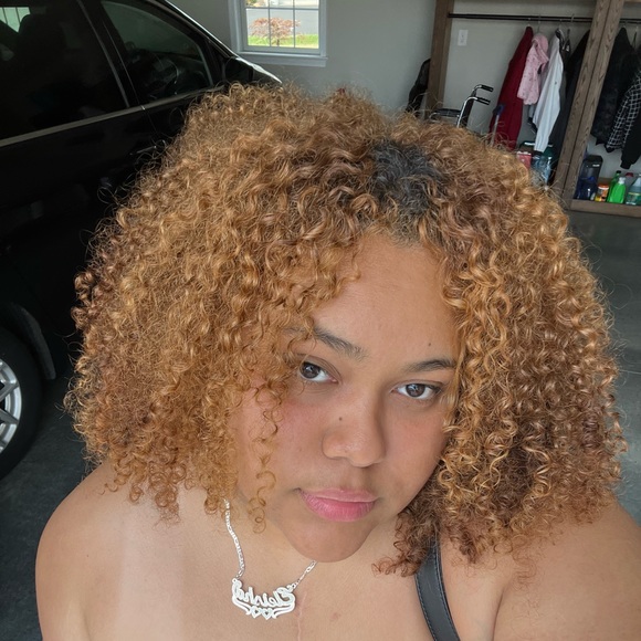 Meet your Posher, Lesha - Picture 1 of 1